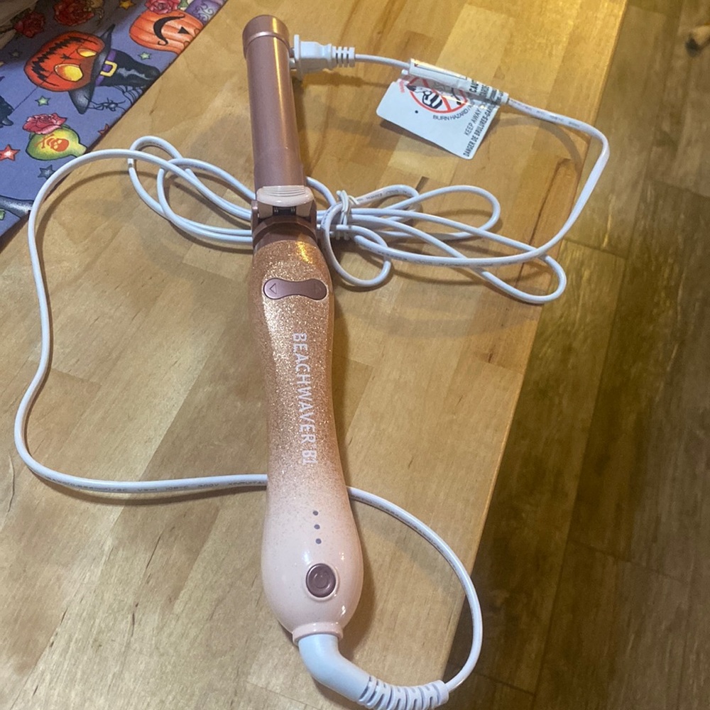Beachwaver B1 curling wand
